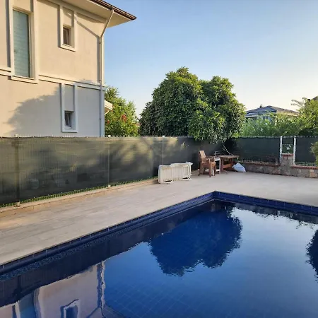 Vila Luxury Oz